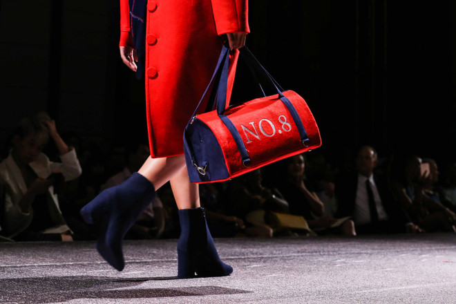 Ngắm bộ sưu tập độc đáo của nhà thiết kế khuyết tật Việt Nam ảnh 7