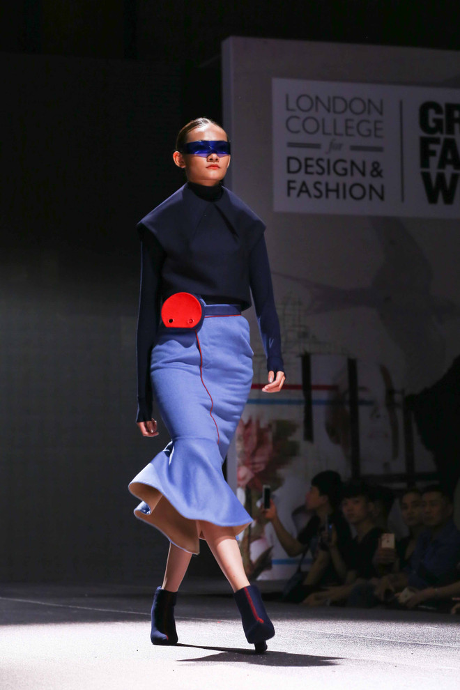 Ngắm bộ sưu tập độc đáo của nhà thiết kế khuyết tật Việt Nam ảnh 4