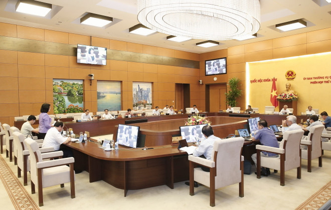 Quang cảnh Phiên họp. (Ảnh: Doãn Tấn/TTXVN) Sẽ trình bãi nhiệm tư cách đại biểu Quốc hội của ông Phạm Phú Quốc ảnh 1