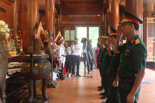 Nghệ An: Trang trọng Lễ tưởng niệm 54 năm ngày Bác Hồ về cõi vĩnh hằng ảnh 1