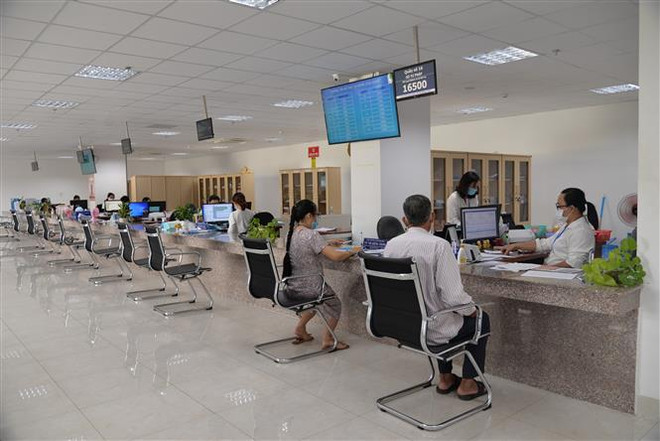 Triển khai dịch vụ công, cắt giảm nhiều thủ tục gây phiền hà ảnh 2