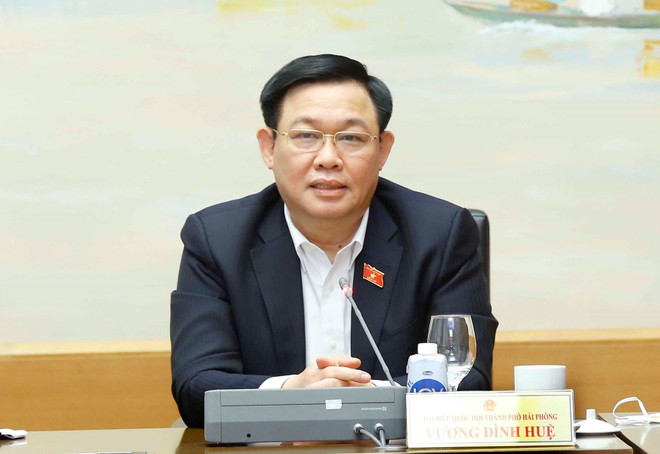 Chủ tịch Quốc hội Vương Đình Huệ phát biểu ý kiến. (Ảnh: Doãn Tấn/TTXVN) Chủ tịch Quốc hội: 'Soạn Luật Sở hữu trí tuệ thì phải rất trí tuệ' ảnh 1