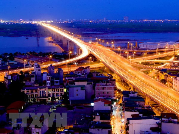 Cầu Vĩnh Tuy, Hà Nội. (Ảnh: Huy Hùng/TTXVN) Nghị định về cơ chế phối hợp giữa các tỉnh, thành trong Vùng Thủ đô ảnh 1
