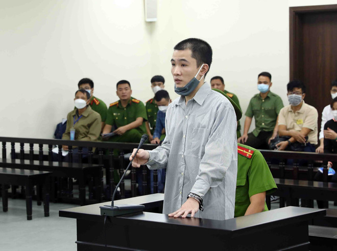 Hà Nội: Xét xử vụ đóng đinh vào đầu cháu bé 3 tuổi ở Thạch Thất ảnh 2