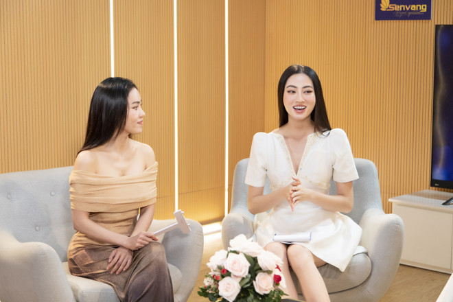 Á Hậu Tường San trải lòng về những trăn trở lần đầu làm mẹ ảnh 1