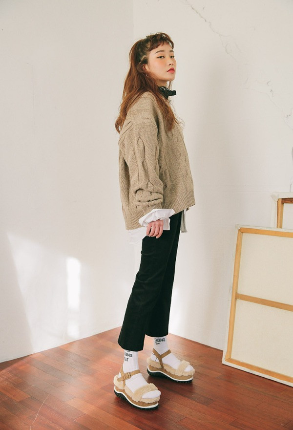 Ba kiểu tất "nhất định phải có" trong tủ đồ của phái đẹp ảnh 7