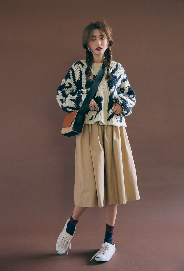 Ba kiểu tất "nhất định phải có" trong tủ đồ của phái đẹp ảnh 3