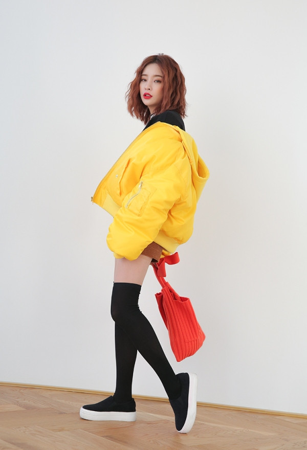 Ba kiểu tất "nhất định phải có" trong tủ đồ của phái đẹp ảnh 12