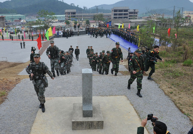 Việt-Trung thúc đẩy và phối hợp tuần tra chung trên biển, trên bộ ảnh 1