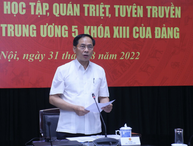 Quán triệt Nghị quyết Trung ương 5 đến cấp ủy trực thuộc ở nước ngoài ảnh 1