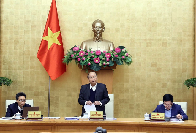 Thủ tướng Nguyễn Xuân Phúc phát biểu. (Ảnh: Thống Nhất/TTXVN) Thủ tướng chủ trì họp Thường trực Chính phủ về dự thảo Nghị quyết 01 ảnh 2
