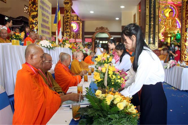 Hội nghị chuyên đề Phật giáo Nam tông Khmer tại Vĩnh Long ảnh 1