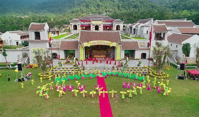 Quang cảnh khai Hội Xuân Yên Tử 2019. (Ảnh: Trung Nguyên/TTXVN) Hàng nghìn người nô nức dự khai Hội Xuân Yên Tử năm 2019 ảnh 3