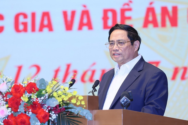 Thủ tướng: Đẩy mạnh hơn nữa chuyển đổi số, ưu tiên 4 nội dung ảnh 1