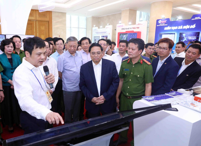 Thủ tướng: Đẩy mạnh hơn nữa chuyển đổi số, ưu tiên 4 nội dung ảnh 2