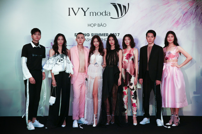 Cuộc chơi đầy ngẫu hứng giữa chất liệu và sắc màu của IVY moda ảnh 1