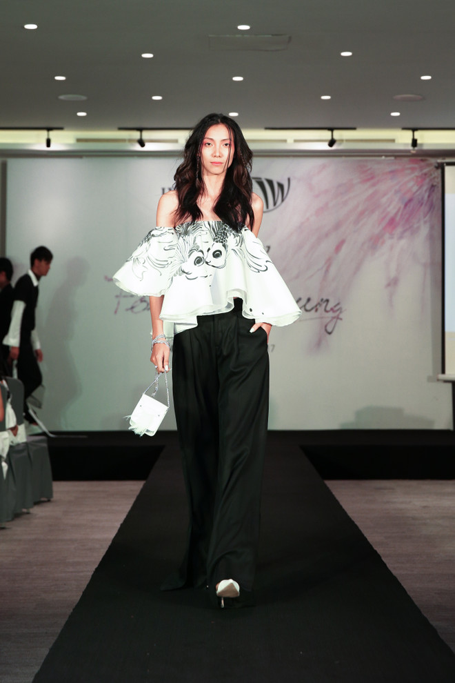 Cuộc chơi đầy ngẫu hứng giữa chất liệu và sắc màu của IVY moda ảnh 4