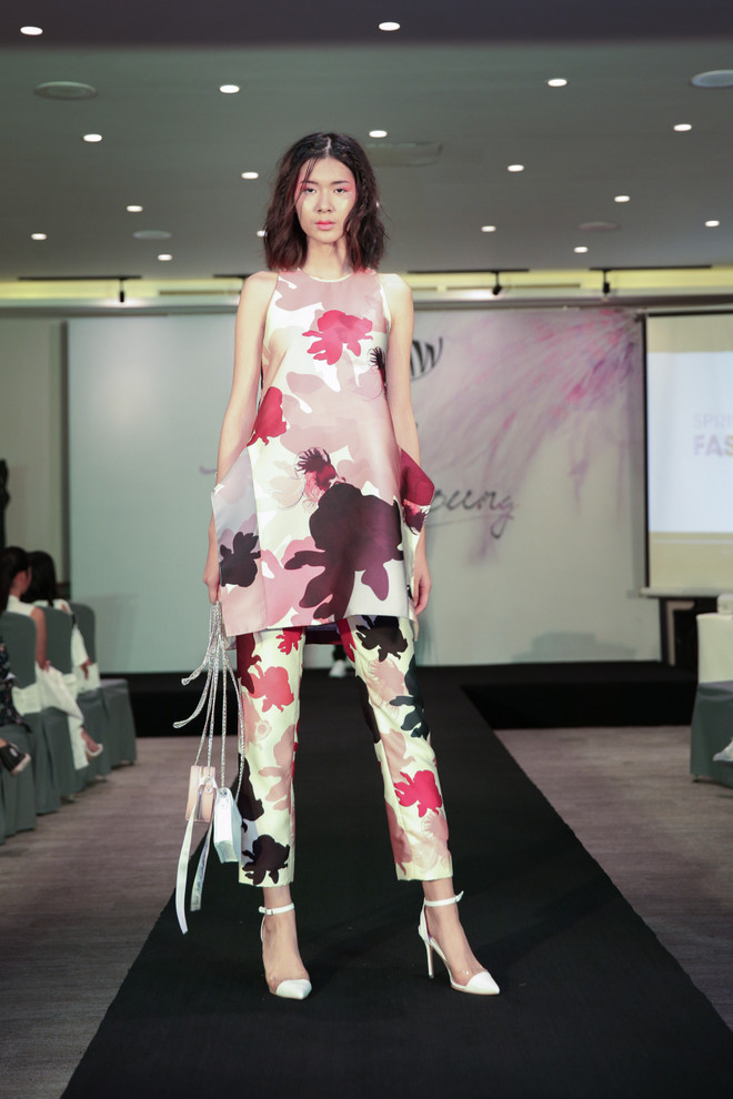 Cuộc chơi đầy ngẫu hứng giữa chất liệu và sắc màu của IVY moda ảnh 2