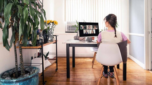 Mỹ: Các ngân hàng lớn vẫn cho nhân viên làm việc từ xa vào đầu Năm Mới ảnh 1