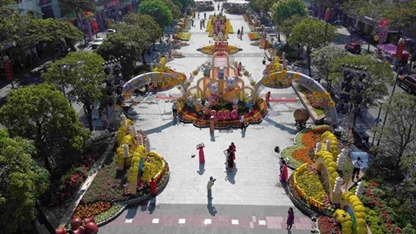 Điểm du Xuân tại Thành phố Hồ Chí Minh khẩn trương mở cửa phục vụ Tết ảnh 1
