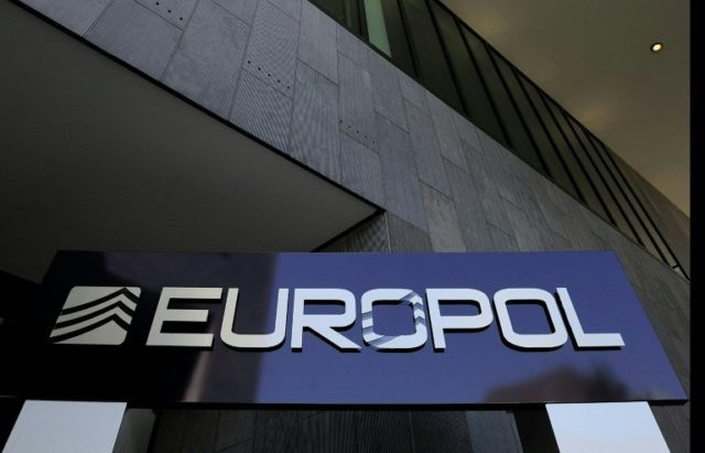 (Nguồn: Breitbart) Hà Lan: Tài liệu về khủng bố của Europol bị rò rỉ trên mạng ảnh 1