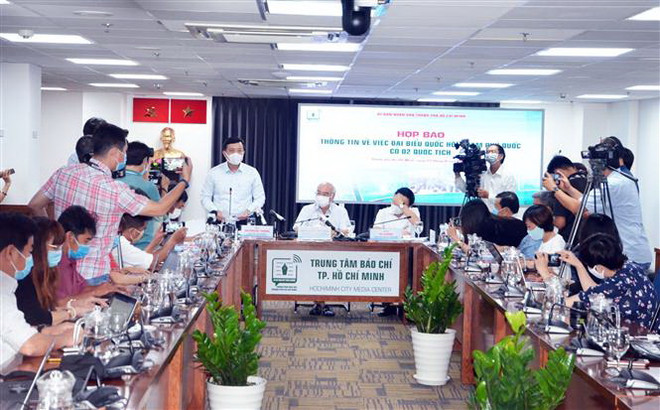 Đại biểu Quốc hội Phạm Phú Quốc không trung thực trong khai báo hồ sơ ảnh 1