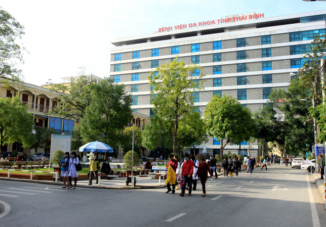 Bệnh nhân tái dương tính với SARS-CoV-2 ở Thái Bình đã được xuất viện ảnh 1