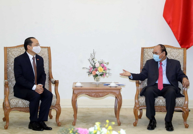 Việt Nam hỗ trợ Campuchia thiết bị y tế, kit xét nghiệm SARS-CoV-2 ảnh 1