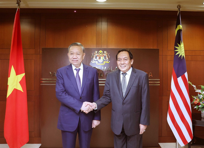 ttxvn_tong bi thu_thuong vien Malaysia (1).jpg