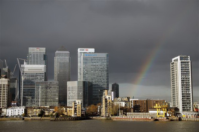 Brexit "bòn rút sinh lực" ngành dịch vụ tài chính Anh như thế nào? ảnh 1