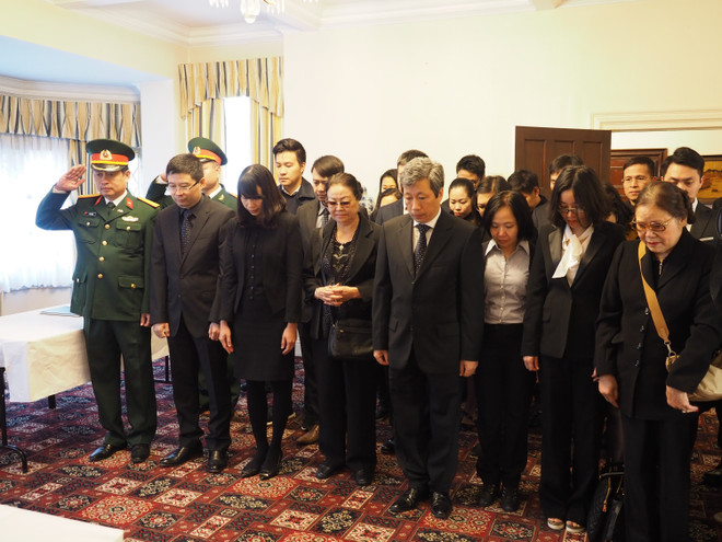 Lễ viếng và mở sổ tang Chủ tịch nước Trần Đại Quang tại một số nước ảnh 2