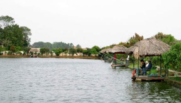 Quận Long Biên giải quyết kiến nghị của người dân về hồ câu Xuân Quế ảnh 1