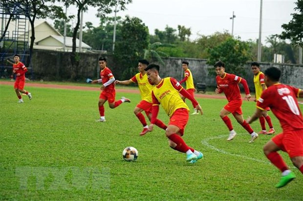 Các cầu thủ U23 Việt Nam trong một buổi tập. (Ảnh: Trần Long/TTXVN) Khả năng Việt Nam rơi vào "bảng khó" tại Vòng chung kết U23 châu Á ảnh 1