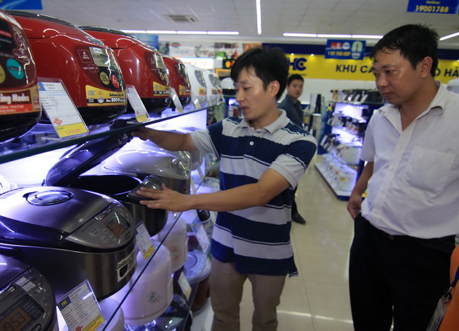 Ảnh minh họa. (Nguồn: TTXVN) Ngày Vàng khuyến mại tại Hà Nội: Giá giảm sâu, chất lượng tốt ảnh 1