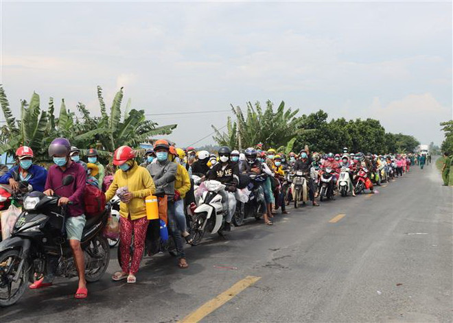 Đồng Tháp: Phát hiện 176 ca mắc COVID-19 về từ vùng dịch trong 6 ngày ảnh 1