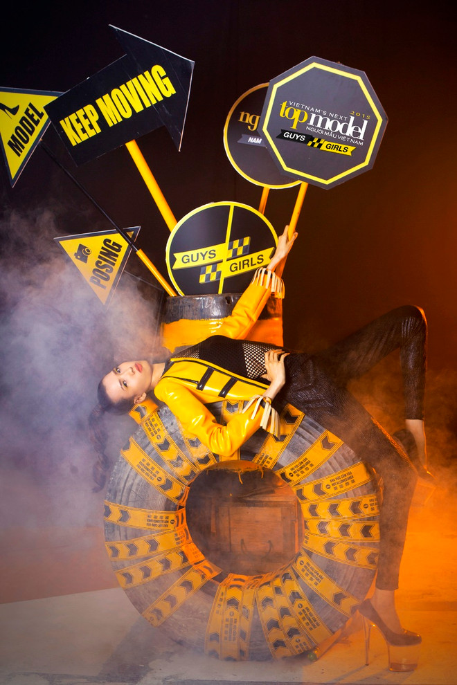 Hai thí sinh cao “khủng” nhất Vietnam's Next Top Model 2015 ảnh 4