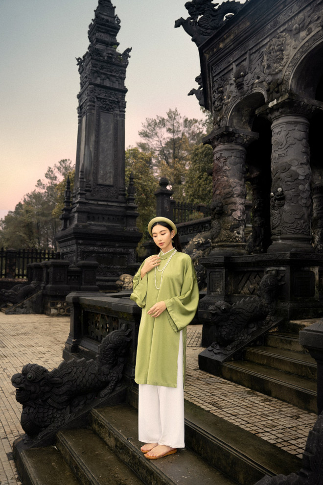 Hoa hậu Thùy Tiên mặc Cổ phục, quảng bá hình ảnh phụ nữ Việt Nam ảnh 3