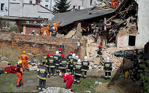 Sập nhà tại Thái Lan khiến ít nhất 4 người thiệt mạng ảnh 1