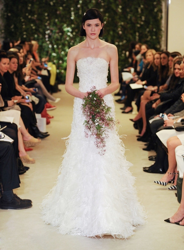 Năm xu hướng váy cưới nổi bật nhất trong mùa Xuân Hè 2016 ảnh 17
