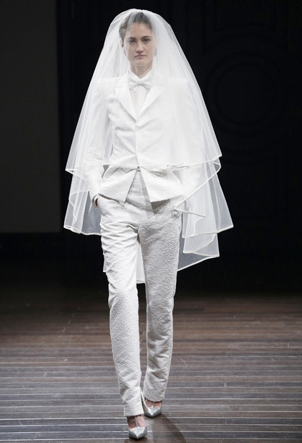 Năm xu hướng váy cưới nổi bật nhất trong mùa Xuân Hè 2016 ảnh 25