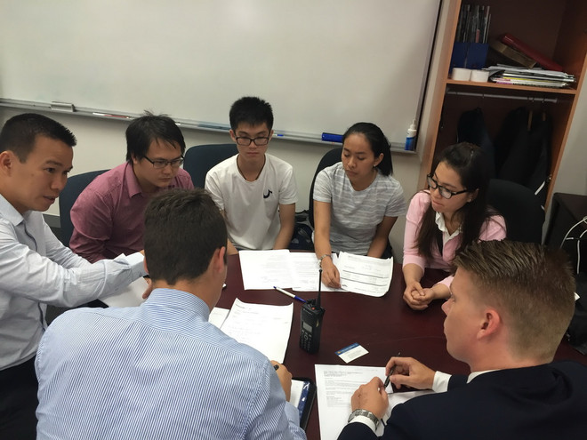 Gặp các nạn nhân của vụ lừa mua vé máy bay giả ở Australia ảnh 1