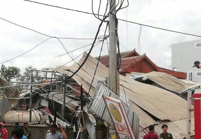 Campuchia: Nổ xe bồn chở khí đốt khiến nhiều người bị thương ảnh 1