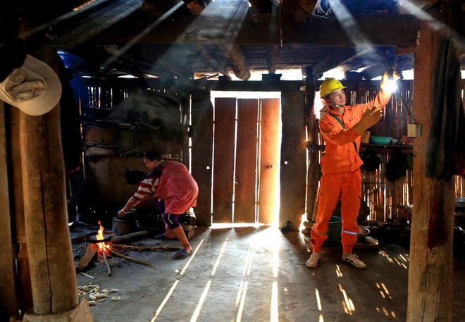 Đảm bảo cung ứng điện trong các tháng cao điểm của mùa khô ảnh 1