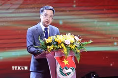 Đồng chí Nguyễn Tường Lâm, Bí thư Ban Chấp hành Trung ương Đoàn, Chủ tịch Hội Liên hiệp Thanh niên Việt Nam phát biểu, ghi nhận kết quả của Diễn đàn và định hướng một số nội dung trọng tâm trong thời gian tới. (Ảnh: Minh Đức/TTXVN)