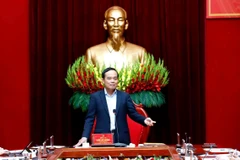 Đồng chí Trần Lưu Quang, Bí thư Trung ương Đảng, Trưởng ban Chính sách, Chiến lược Trung ương phát biểu tại cuộc làm việc. (Ảnh: TTXVN)