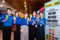 Sữa tươi 100% - Sản phẩm vừa đoạt giải Best Flavoured Dairy Drink tại World Dairy Innovation Awards 2026 vừa diễn ra ở Tây Ban Nha sẵn sàng tiếp sức các đại biểu, lực lượng phục vụ và tình nguyện viên tại Đại hội. (Ảnh: Vi Nam)