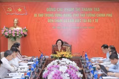 Phó Thủ tướng Phạm Thị Thanh Trà làm việc tại Bộ Y tế. (Ảnh: Minh Quyết/TTXVN)