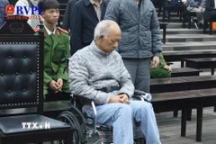 Cựu Tổng Giám đốc Vicem Nguyễn Ngọc Anh bị đề nghị từ 15-17 năm tù về 2 tội "Vi phạm quy định về quản lý, sử dụng tài sản Nhà nước gây thất thoát, lãng phí” và “Vi phạm quy định về đấu thầu gây hậu quả nghiêm trọng". (Ảnh: Kim Anh/TTXVN)