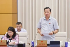 Chủ nhiệm Ủy ban Kinh tế và Tài chính của Quốc hội Phan Văn Mãi phát biểu. (Ảnh: Doãn Tấn/TTXVN)