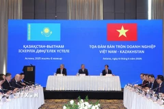 Tổng Bí thư Tô Lâm dự Tọa đàm bàn tròn doanh nghiệp Việt Nam-Kazakhstan. (Ảnh: Thống Nhất/TTXVN)